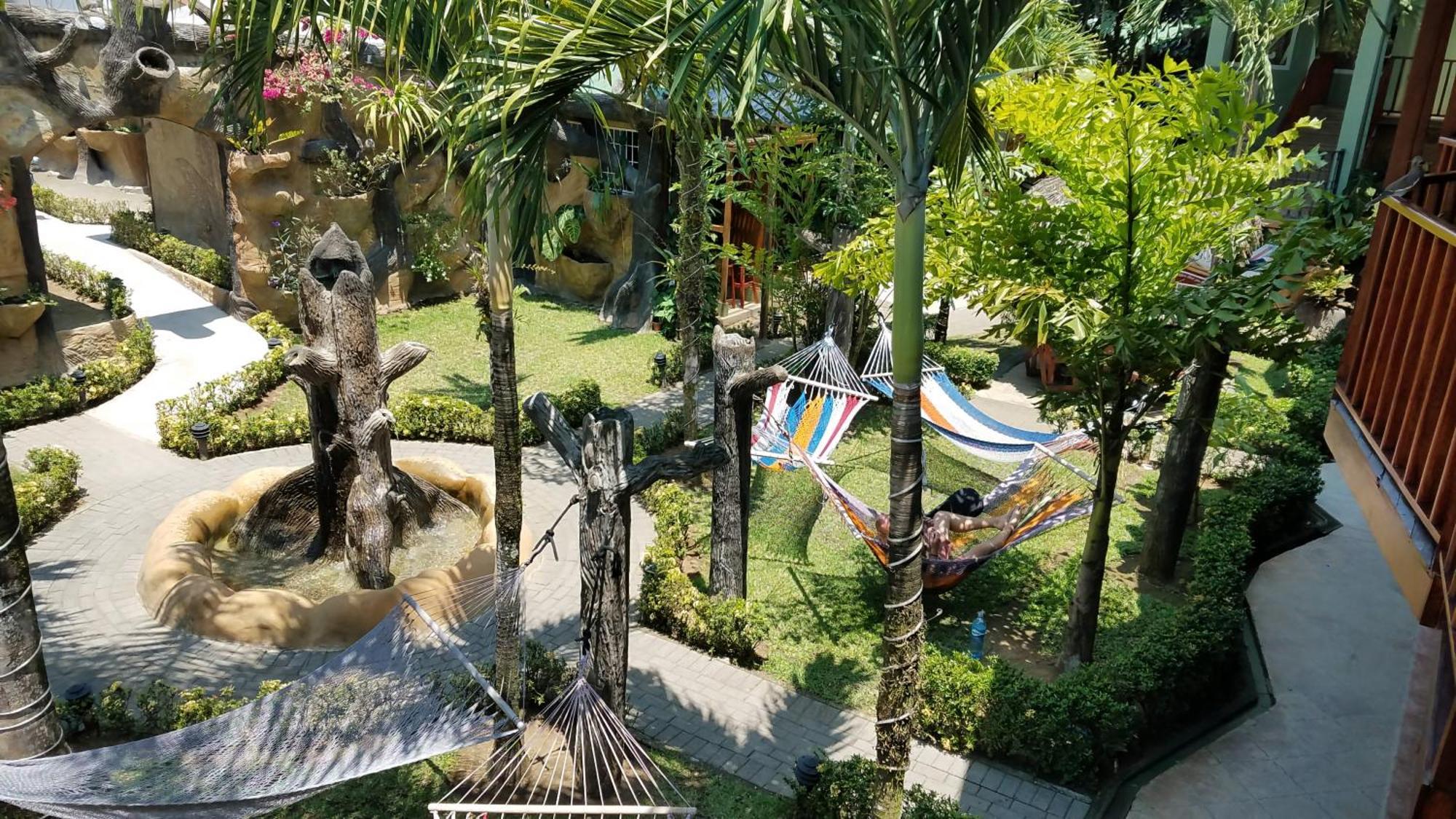 Ostello Poshtel Arenal La Fortuna Esterno foto