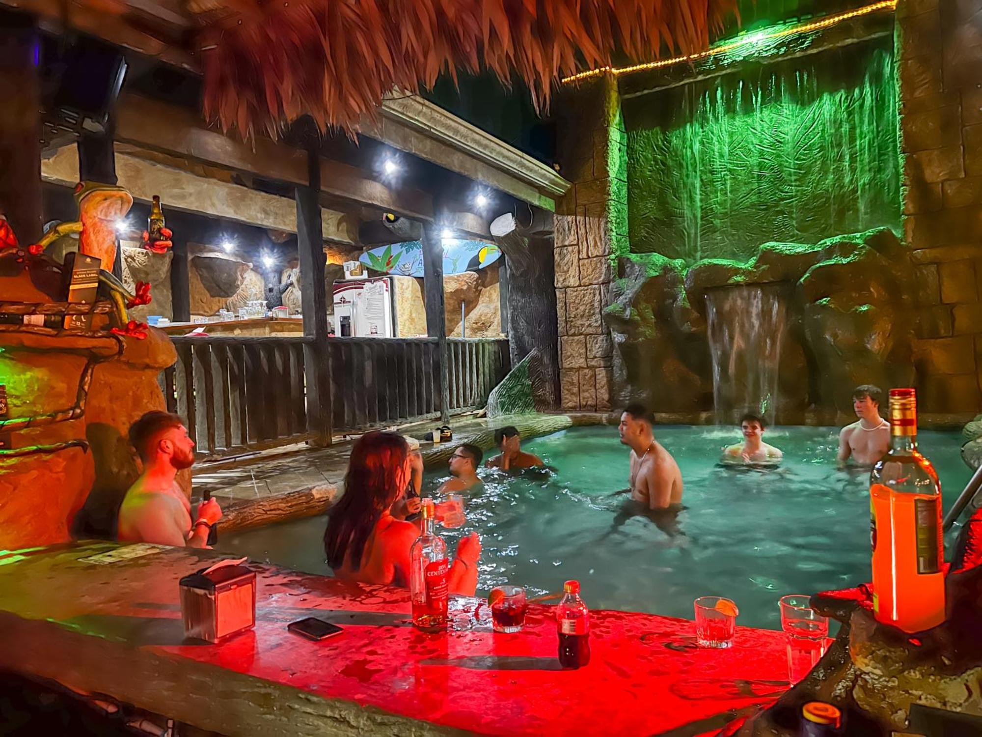 Ostello Poshtel Arenal La Fortuna Esterno foto