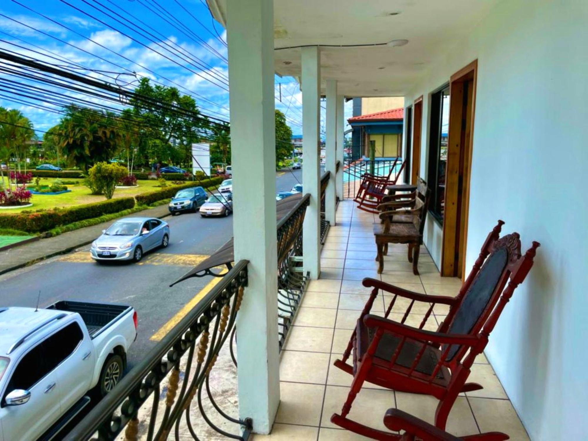 Ostello Poshtel Arenal La Fortuna Esterno foto