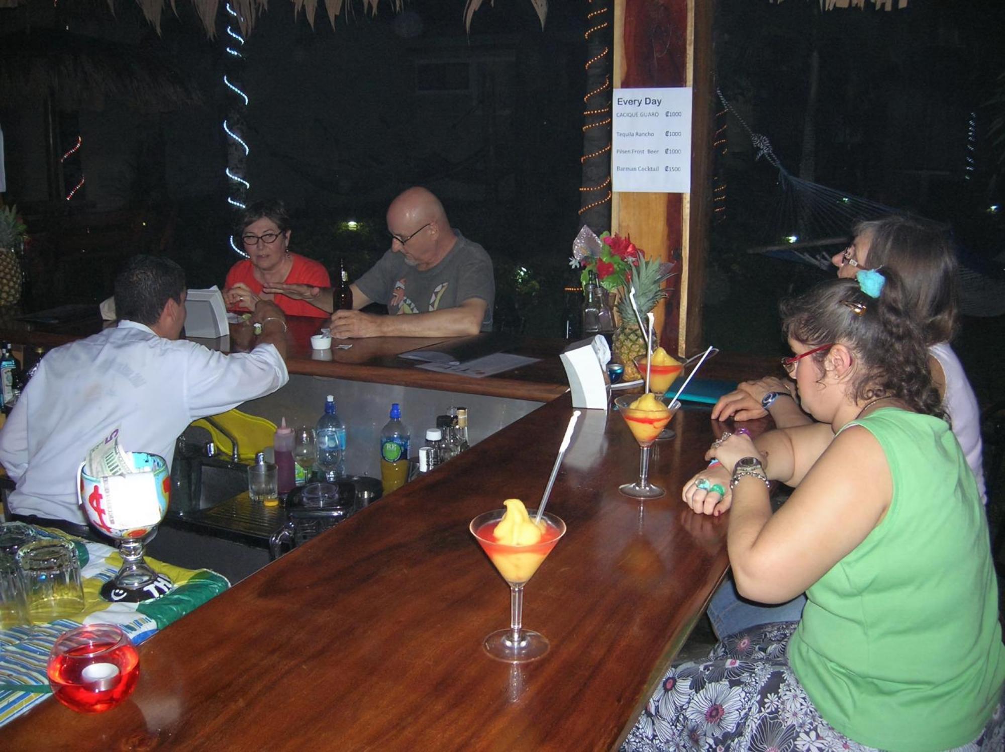 Ostello Poshtel Arenal La Fortuna Esterno foto