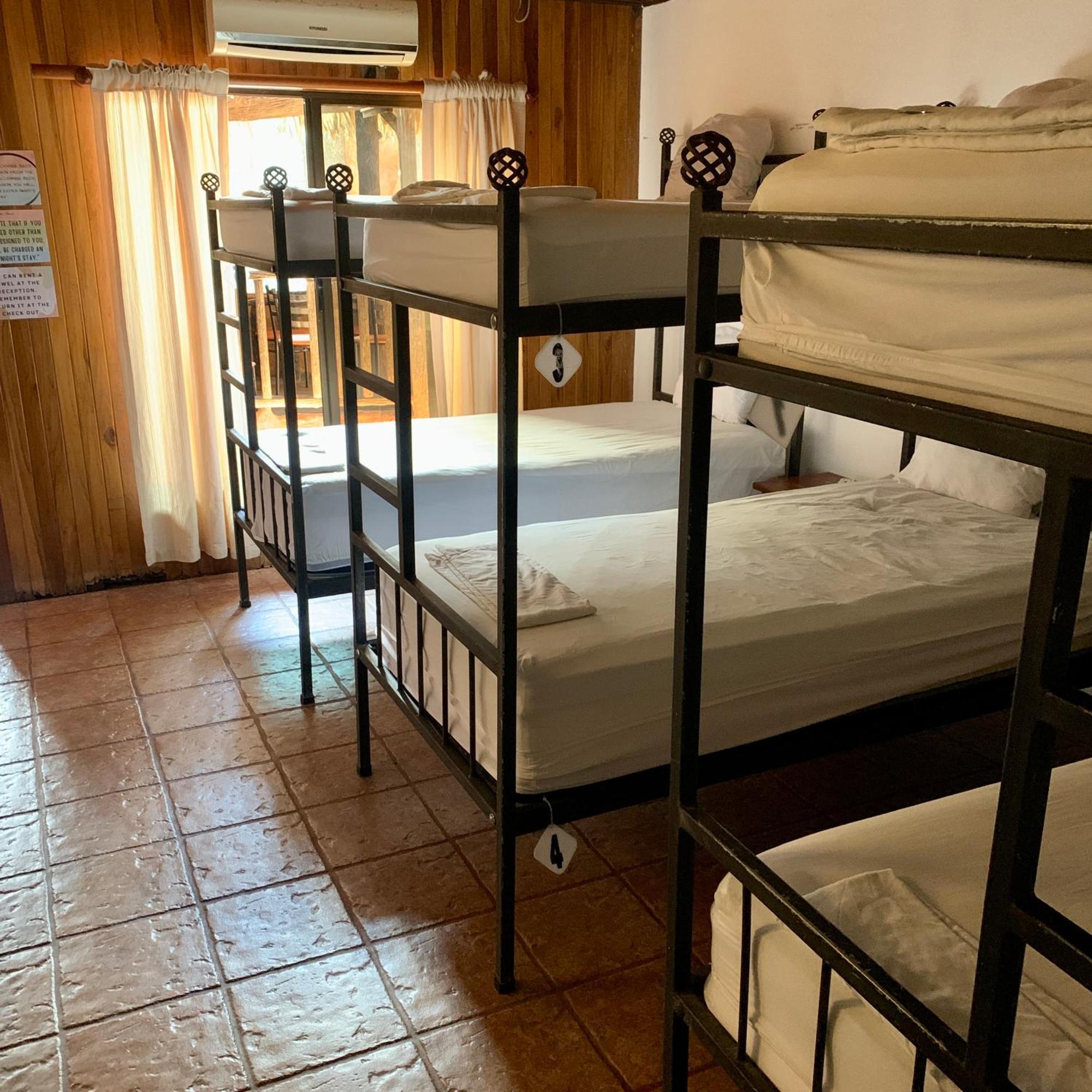 Ostello Poshtel Arenal La Fortuna Esterno foto
