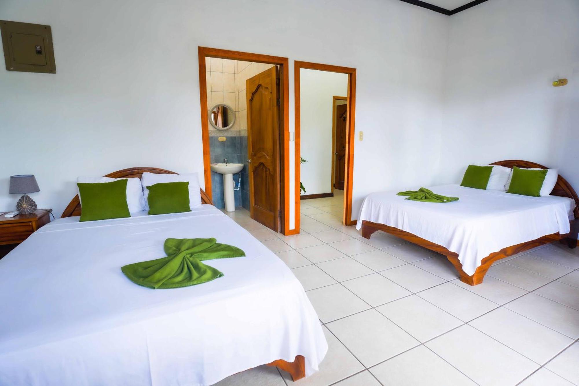 Ostello Poshtel Arenal La Fortuna Esterno foto