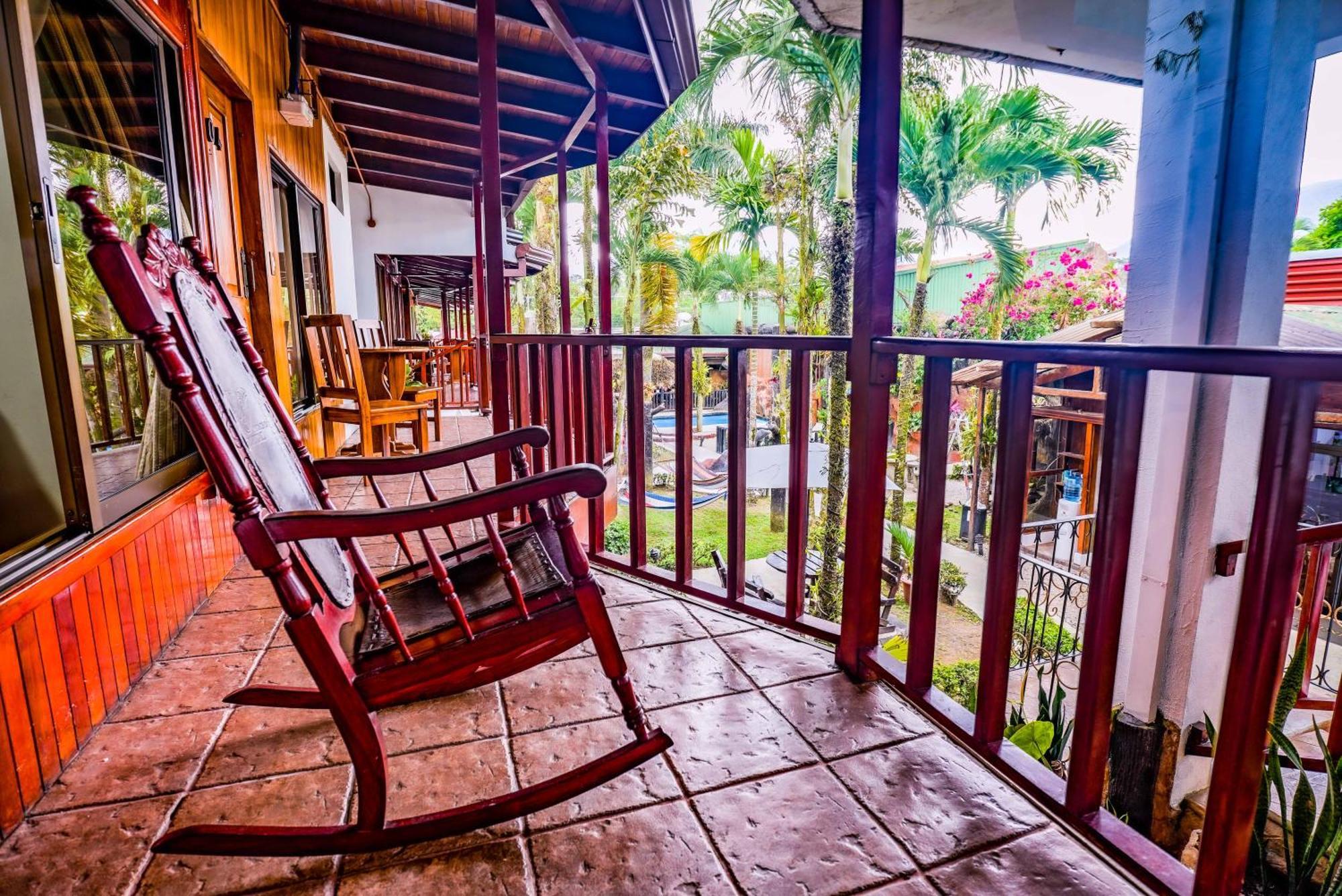 Ostello Poshtel Arenal La Fortuna Esterno foto